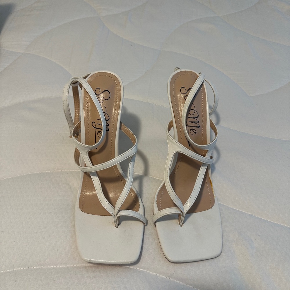 Stylish White Strappy Sandals